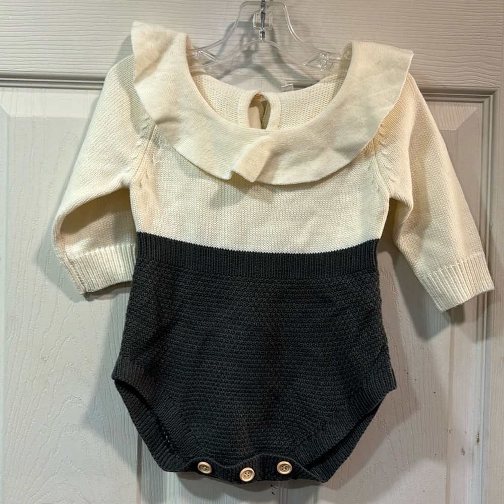 Soft Knit Romper with Ivory Ruffle Collar Gray Bottom Wooden Buttons 80 US 2